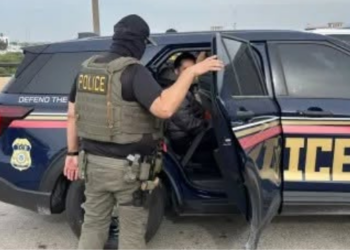 Federal agents from Immigration and Customs Enforcement (ICE)