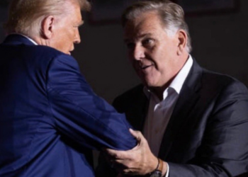 President Donald Trump and Michigan GOP candidate Mike Rogers at past rally. PHOTO: Mike Rogers/X