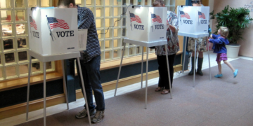 Voters in Mountain View, Calif., on voting day, June 5, 2012. PHOTO: Danny Howard / Wikimedia Commons, CC BY-SA 2.0
